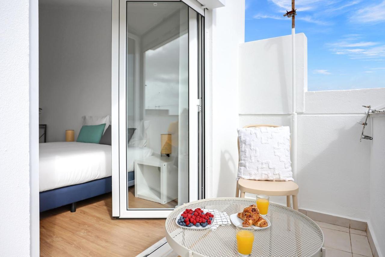 Sunny 2 Bedroom Apartment In Almada - Balconies With River View Extérieur photo