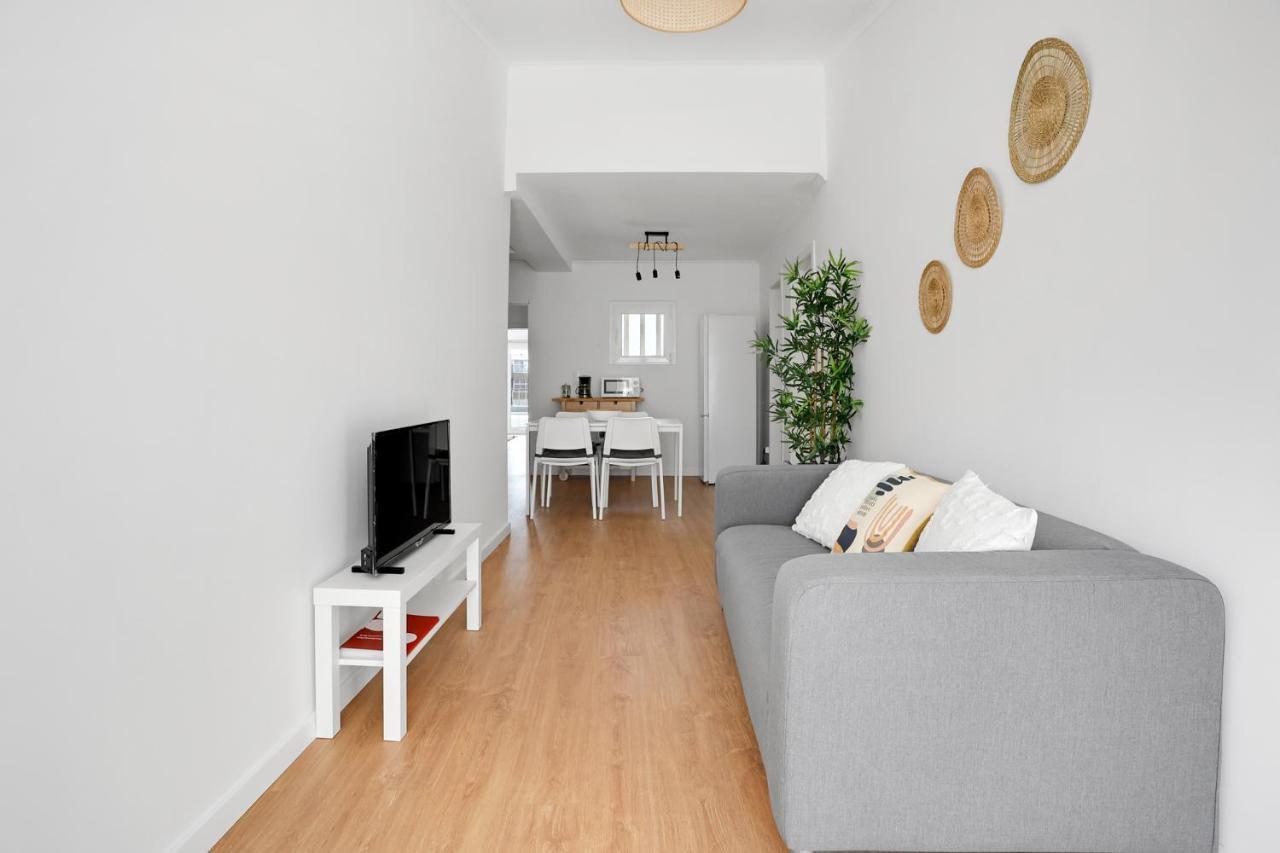 Sunny 2 Bedroom Apartment In Almada - Balconies With River View Extérieur photo